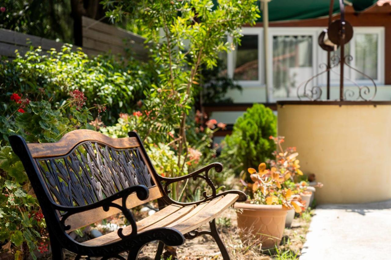 פליראקי Green Apartments מראה חיצוני תמונה