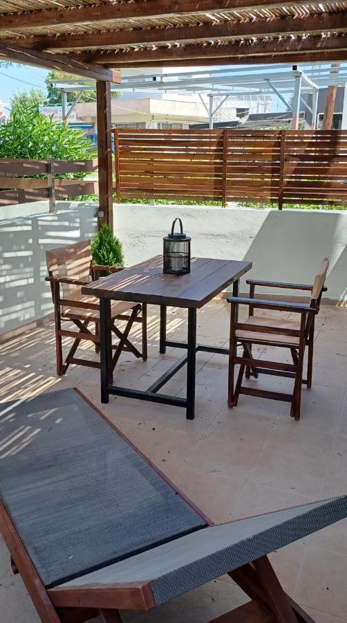 פליראקי Green Apartments מראה חיצוני תמונה