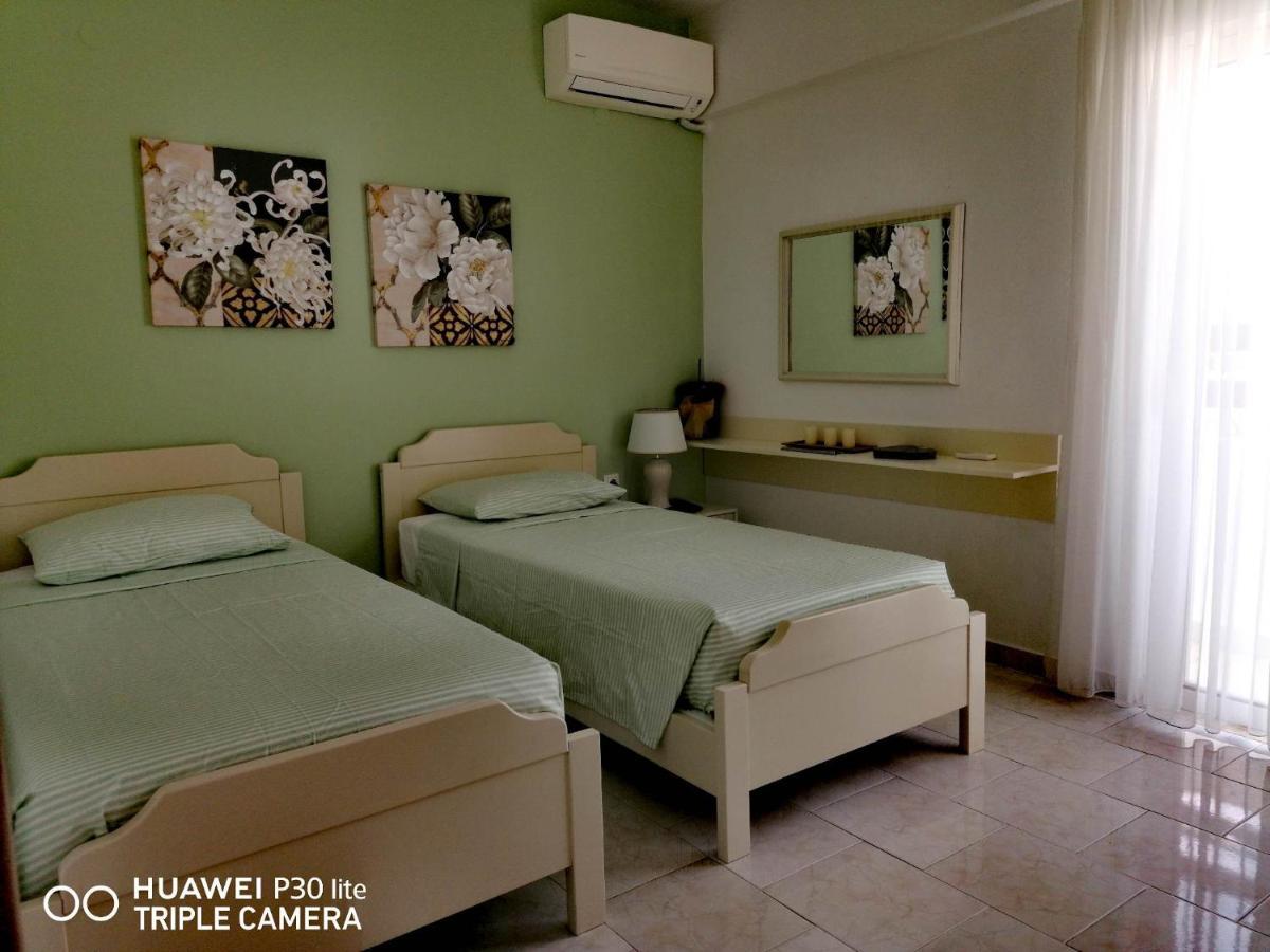 פליראקי Green Apartments מראה חיצוני תמונה