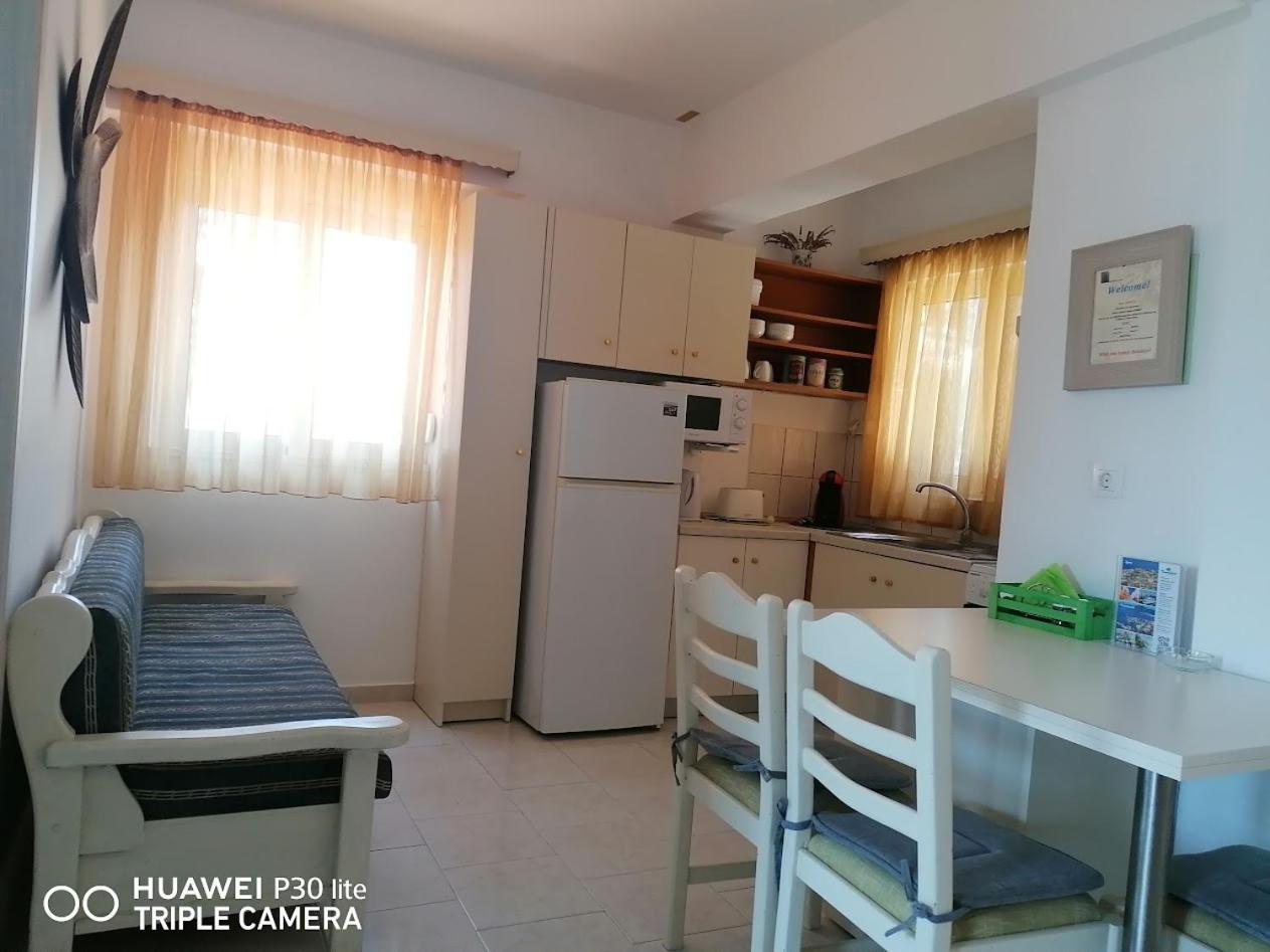 פליראקי Green Apartments מראה חיצוני תמונה